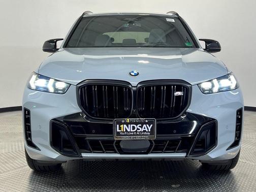 2024 BMW X5 M60i