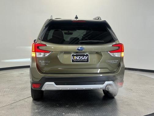 2024 Subaru Forester Touring