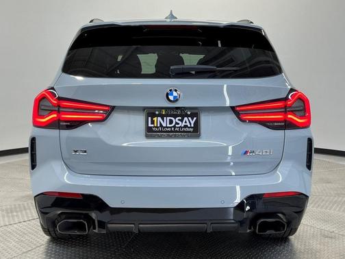2023 BMW X3 M40i