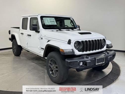 Bright White Clearcoat 2026 Jeep Gladiator Sport
