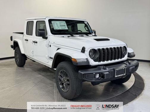 2026 Jeep Gladiator Sport
