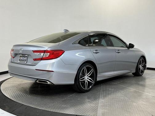 2021 Honda Accord Touring 2.0T