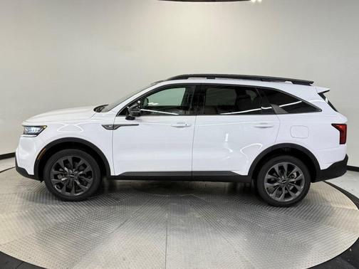 2022 Kia Sorento X-Line EX
