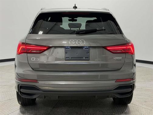 2025 Audi Q3 45 S line Premium