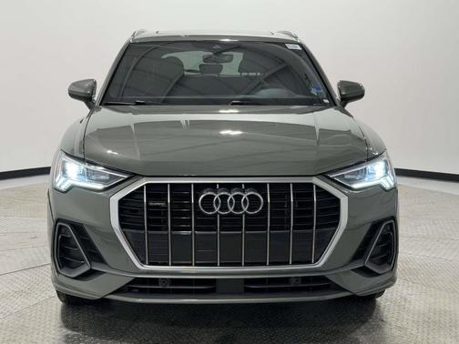 2025 Audi Q3 45 S line Premium