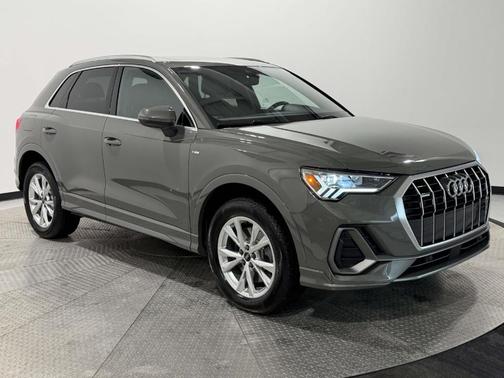 2025 Audi Q3 45 S line Premium
