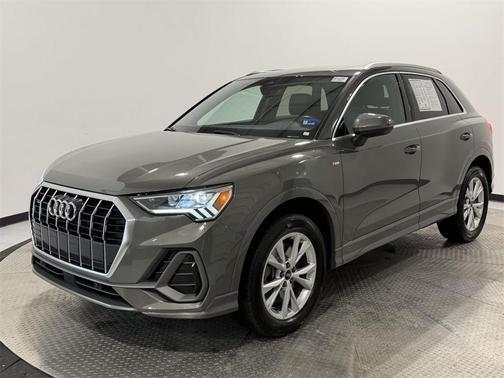 2025 Audi Q3 45 S line Premium