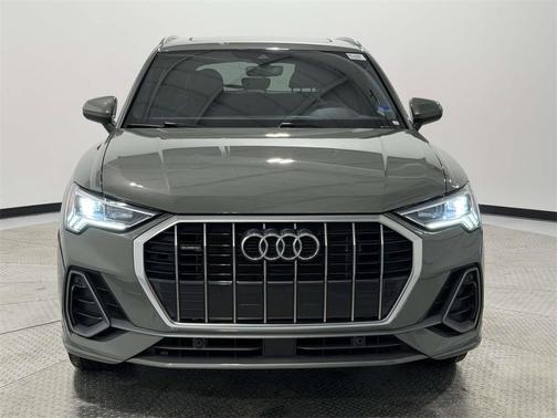 2025 Audi Q3 45 S line Premium