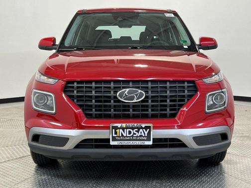2022 Hyundai VENUE SE