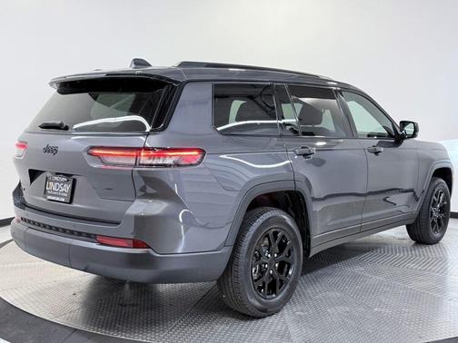2024 Jeep Grand Cherokee L Laredo