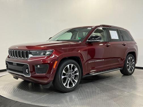2022 Jeep Grand Cherokee Overland