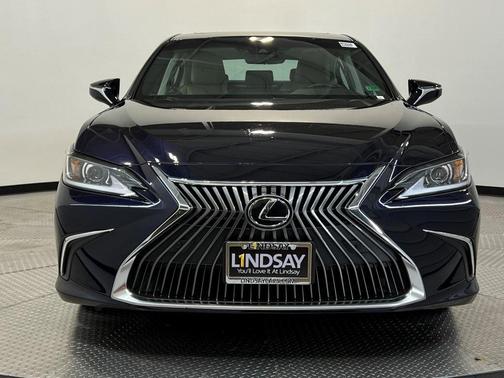 2021 Lexus ES 350 Base