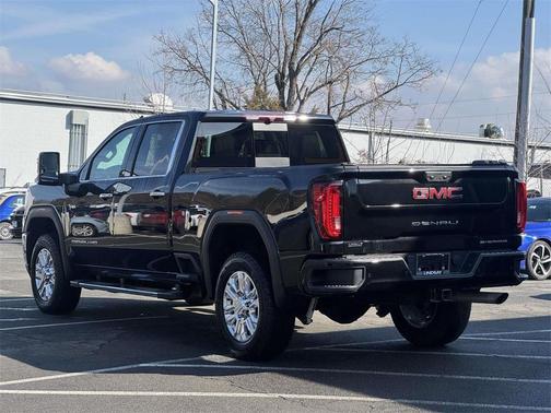 2023 GMC Sierra 2500 Denali