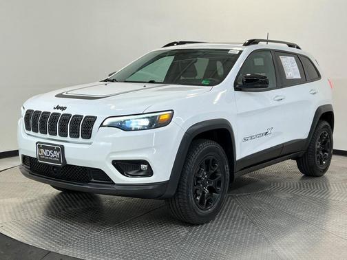 2022 Jeep Cherokee X