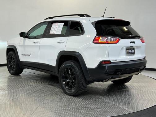 2022 Jeep Cherokee X