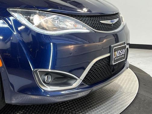 2019 Chrysler Pacifica Touring-L Plus