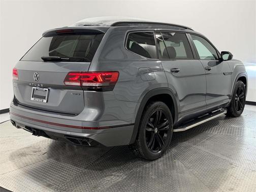2023 Volkswagen Atlas 3.6 V6 SEL R-Line Black