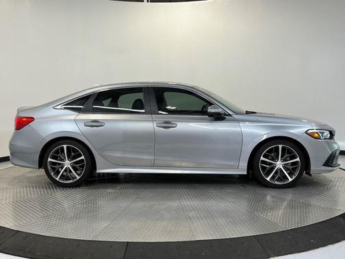 2023 Honda Civic Touring