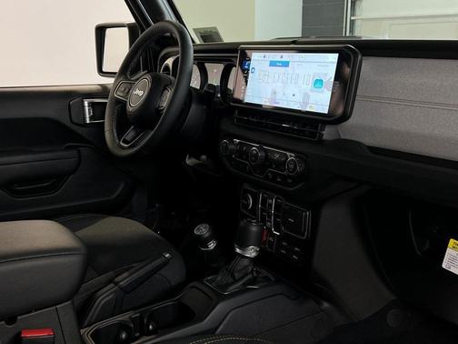 2025 Jeep Wrangler 4xe Sport