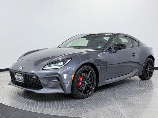 2025 Toyota GR86 Premium