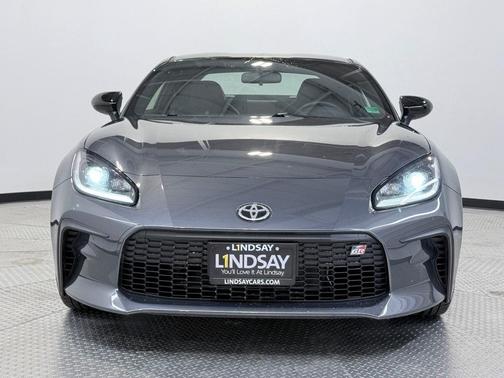 2025 Toyota GR86 Premium