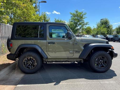 2025 Jeep Wrangler Sport