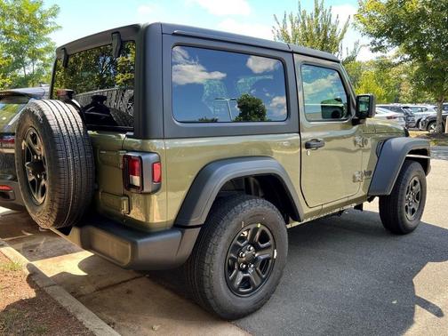 2025 Jeep Wrangler Sport