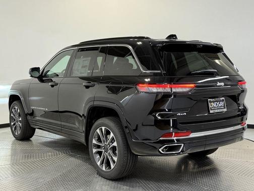 2025 Jeep Grand Cherokee Overland
