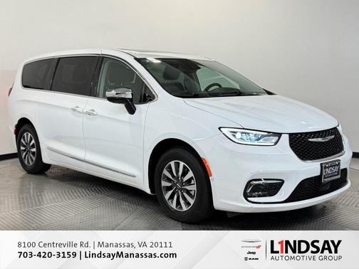 2023 Chrysler Pacifica Hybrid Limited