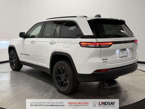 2026 Jeep Grand Cherokee Laredo