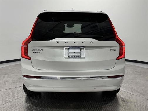 2025 Volvo XC90 Plug-In Hybrid T8 Ultra 6-Seater