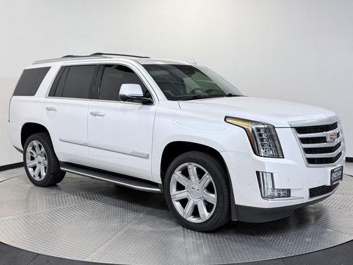 2018 Cadillac Escalade Luxury