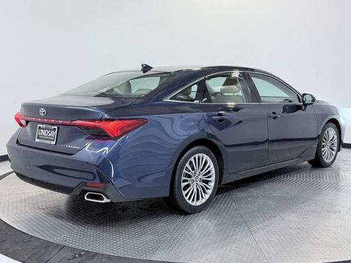 2019 Toyota Avalon Limited