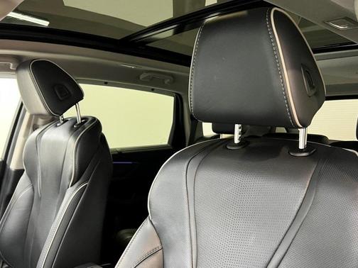 2022 Acura MDX Advance