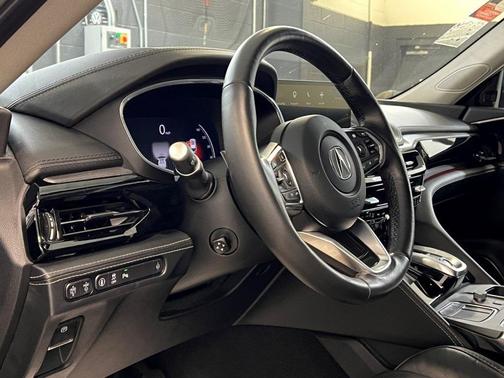 2022 Acura MDX Advance