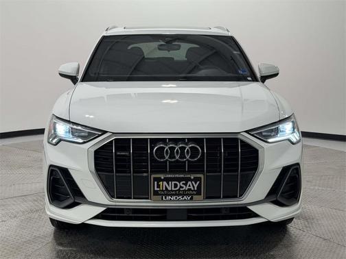 2025 Audi Q3 45 S line Premium