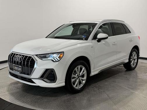 2025 Audi Q3 45 S line Premium