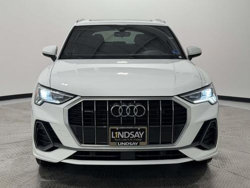 2025 Audi Q3 45 S line Premium