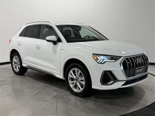 2025 Audi Q3 45 S line Premium