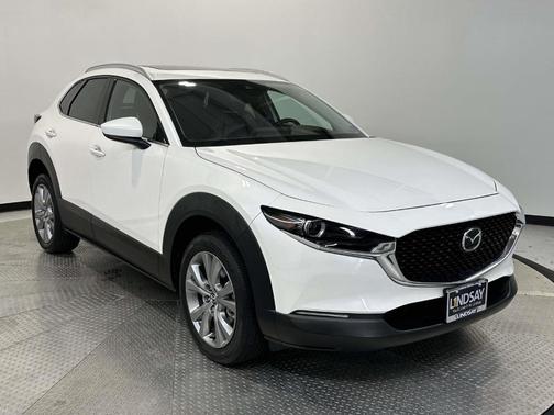 Snowflake White Pearl 2023 Mazda CX-30 Premium Package