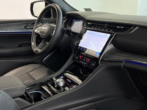 2025 Jeep Grand Cherokee L Overland