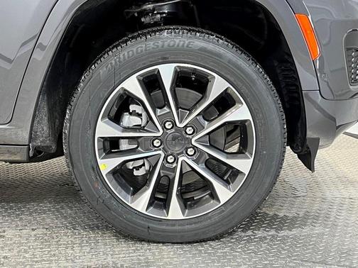 2025 Jeep Grand Cherokee L Overland