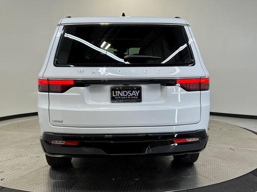2025 Jeep Wagoneer Series II