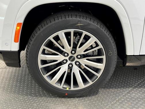 2025 Jeep Wagoneer Series II