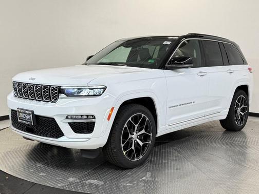 2025 Jeep Grand Cherokee Summit