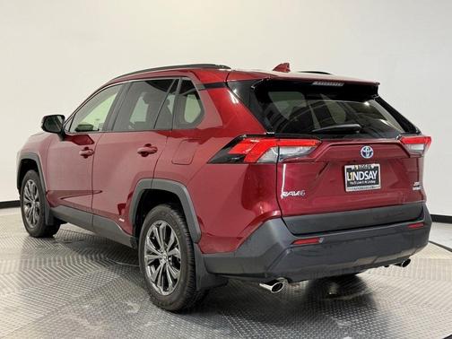 2022 Toyota RAV4 Hybrid XLE Premium