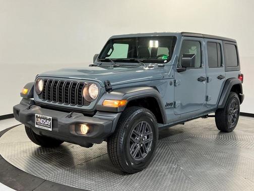 2024 Jeep Wrangler Sport