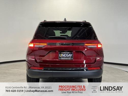 2025 Jeep Grand Cherokee Laredo