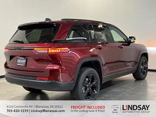 2025 Jeep Grand Cherokee Laredo