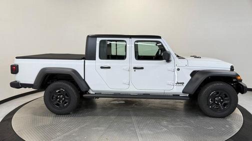 2025 Jeep Gladiator Sport